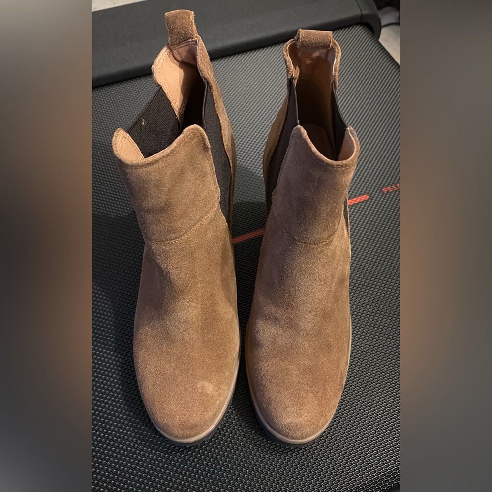 Crevo Tan Suede Ankle Booties